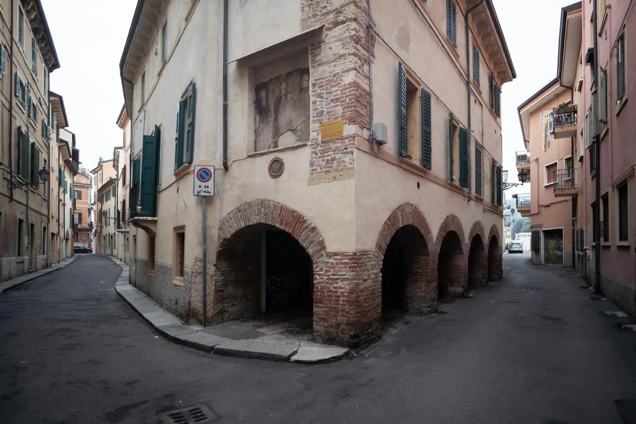 Apartment Becket Verona Flat